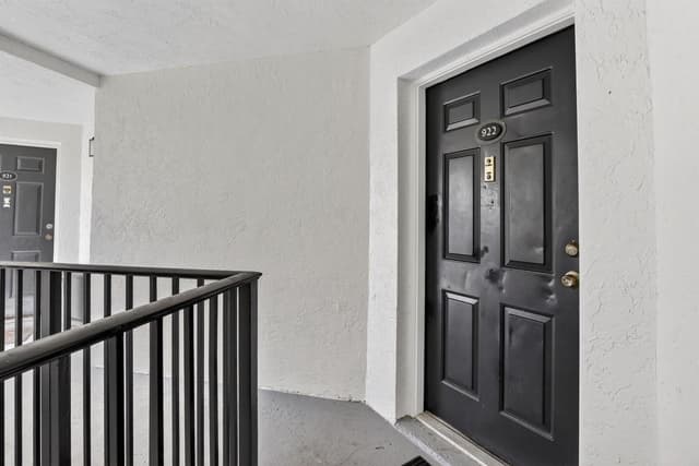 2445 SW 18th Terrace # 922, Fort Lauderdale FL 33315 - Fort Lauderdale, FL - Photo 3