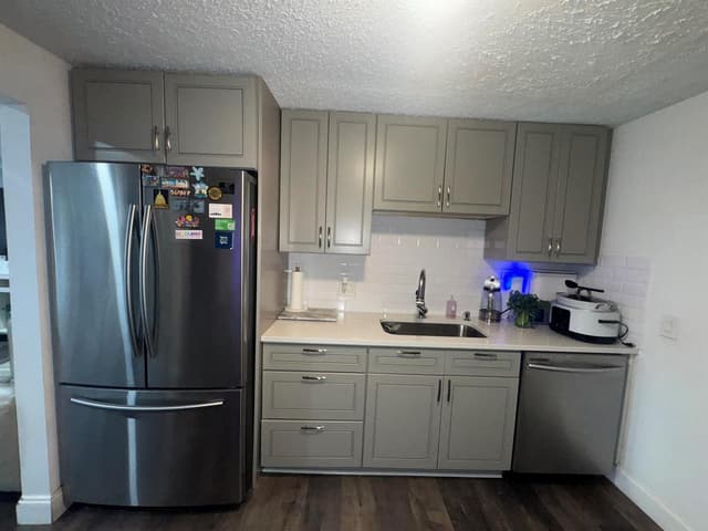 4328 Pine Street, FL 33406 - Photo 2