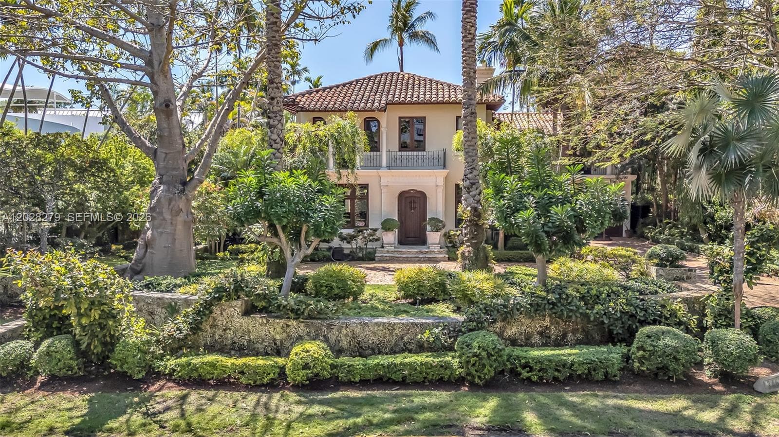 3462 N Moorings Way, Miami FL 33133