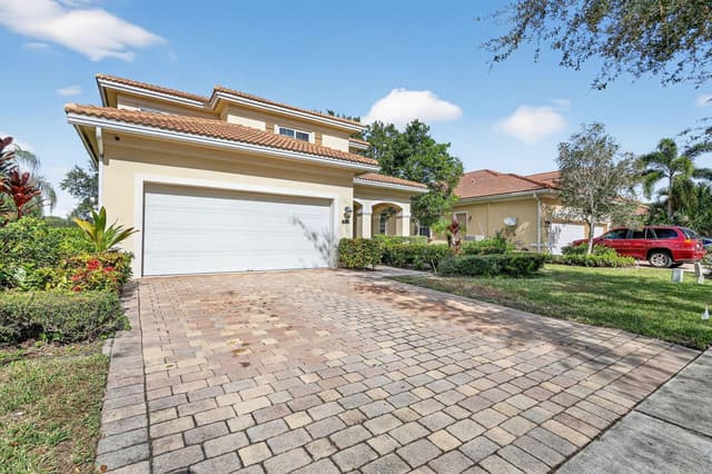 6720 Osage Circle, FL 33413 - Photo 2