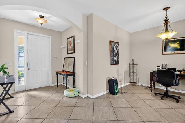 6720 Osage Circle, FL 33413 - Photo 5