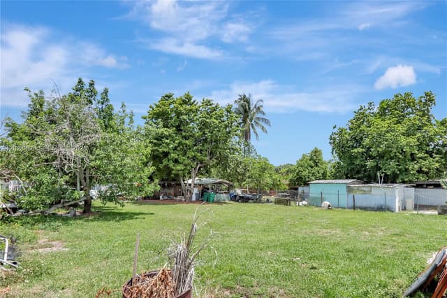 15801 NW 47th Ave, Miami Gardens FL 33054 - Miami Gardens, FL - Photo 6