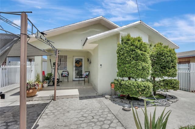 15801 NW 47th Ave, Miami Gardens FL 33054 - Miami Gardens, FL - Photo 3