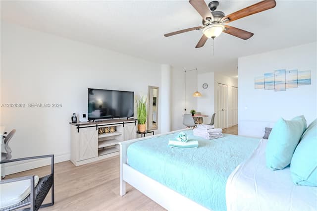 7904 West Dr # 810, North Bay Village FL 33141 - North Bay Village, FL - Photo 4