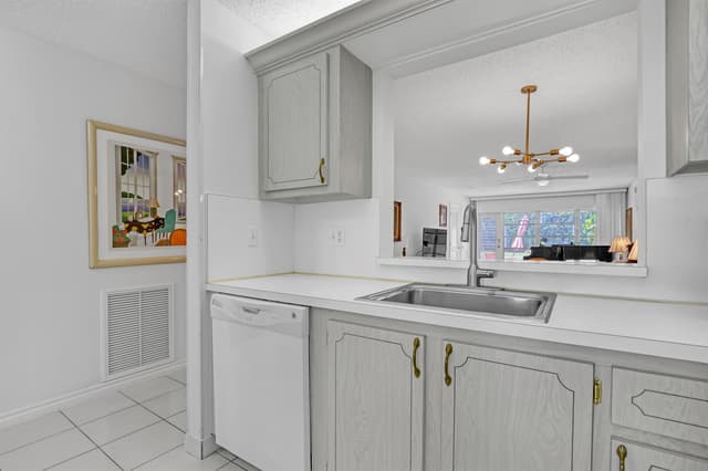 13731 Via Aurora # A, Delray Beach FL 33484 - Delray Beach, FL - Photo 5