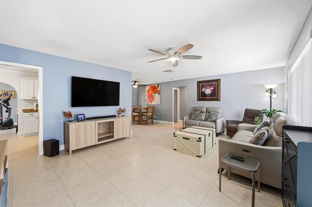 4629 NW 45th Court, Tamarac FL 33319 - Tamarac, FL - Photo 6