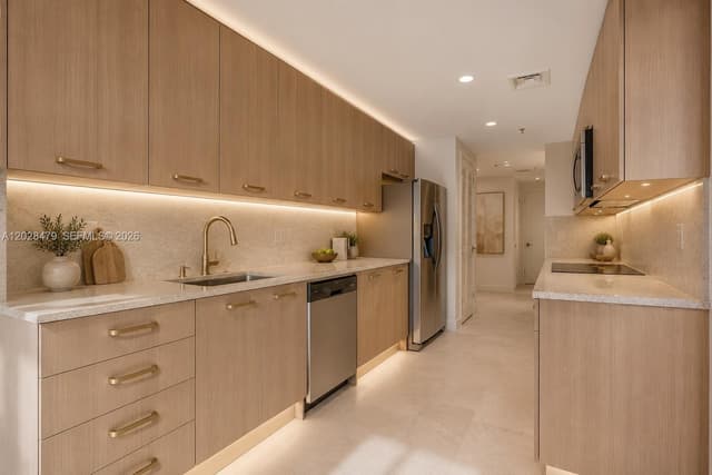 1395 Brickell Ave # 3410, Miami FL 33131 - Miami, FL - Photo 6