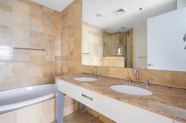 1395 Brickell Ave # 3410, Miami FL 33131 - Miami, FL - Photo 7