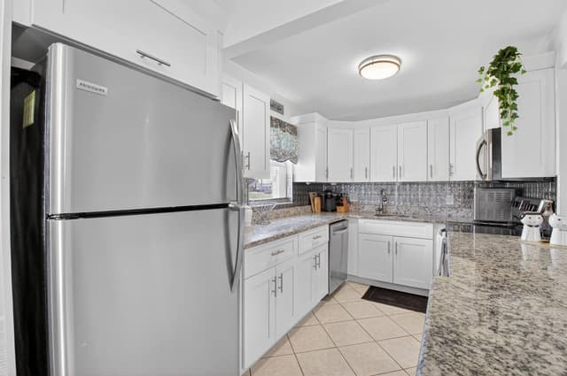 360 Seville # O, Delray Beach FL 33446 - Delray Beach, FL - Photo 7