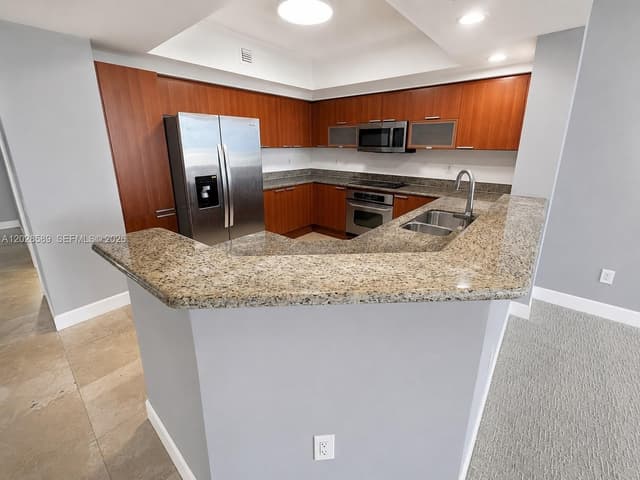 14951 Royal Oaks Ln # 2002, North Miami FL 33181 - North Miami, FL - Photo 6