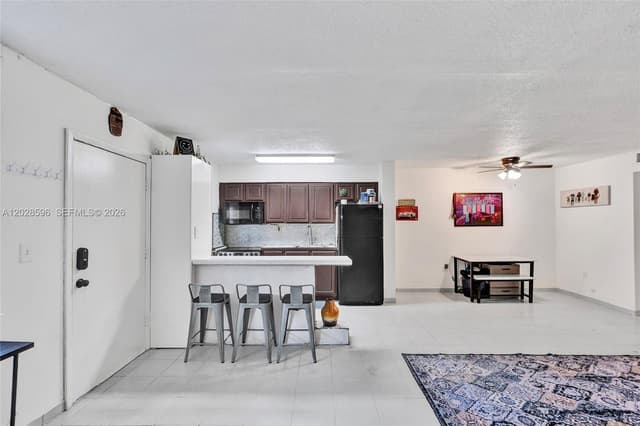 7133 Bay Dr # 305, Miami Beach FL 33141 - Miami Beach, FL - Photo 7