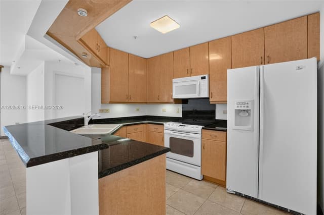 801 Brickell Key Blvd # 906, Miami FL 33131 - Miami, FL - Photo 7