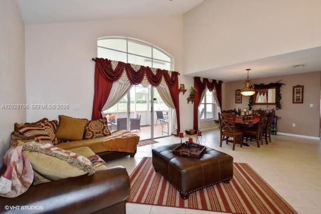 19409 NW 24th Pl, Pembroke Pines FL 33029 - Pembroke Pines, FL - Photo 6