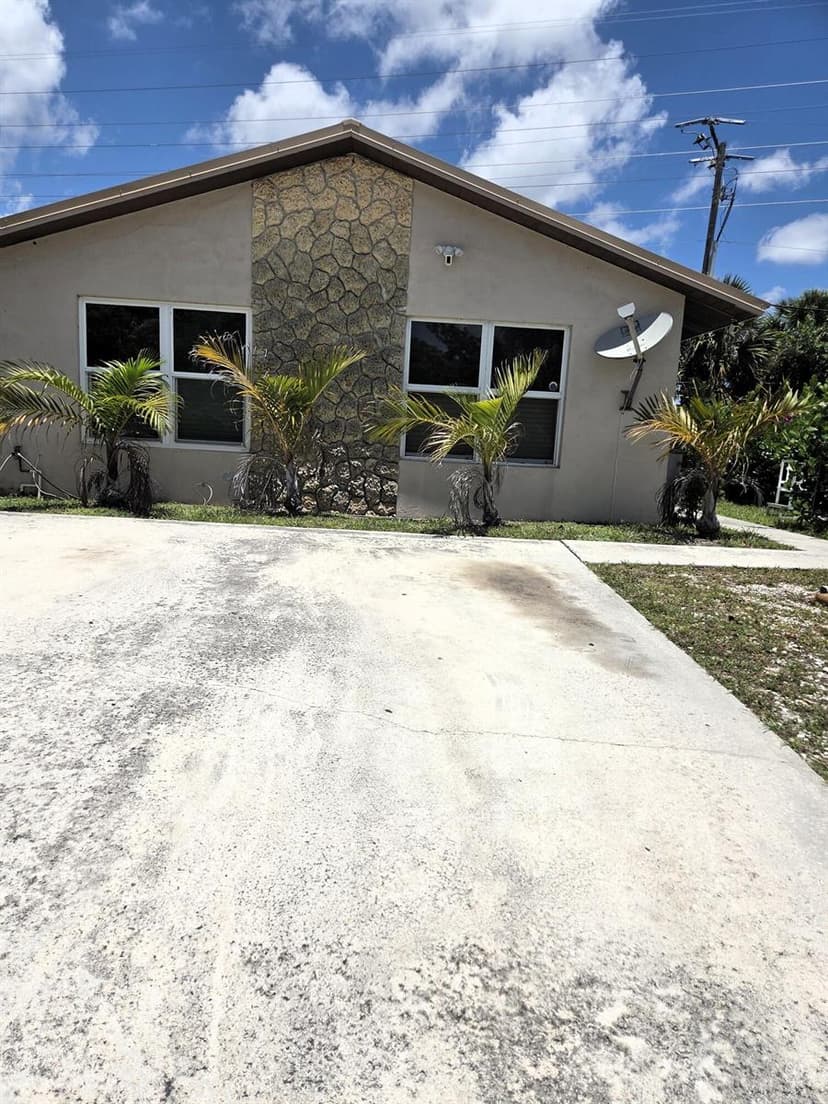 5965 Caribbean Boulevard, West Palm Beach FL 33407