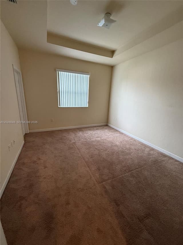 8923 W 35th Ave, Hialeah FL 33018 - Hialeah, FL - Photo 7