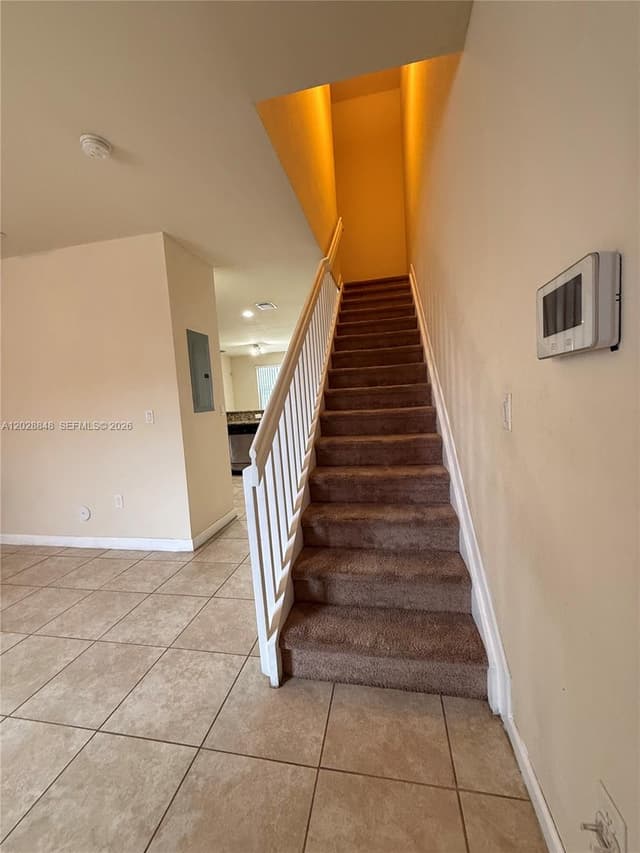8923 W 35th Ave, Hialeah FL 33018 - Hialeah, FL - Photo 3