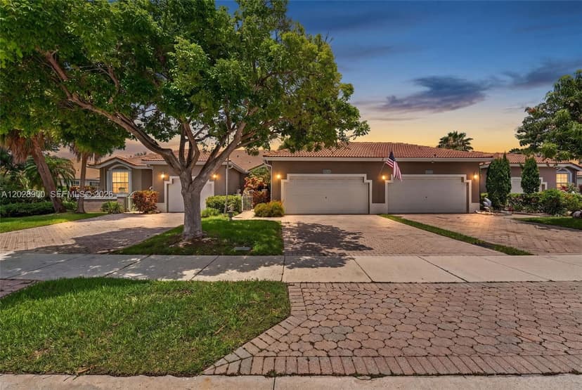 2411 Aragon Blvd # 2, Sunrise FL 33322