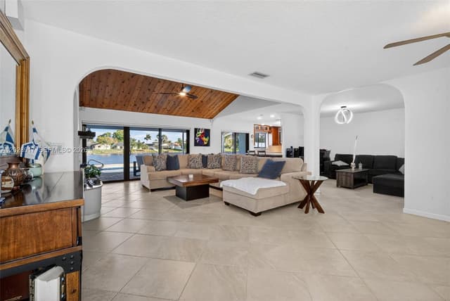 1310 SW 26th Ave, Deerfield Beach FL 33442 - Deerfield Beach, FL - Photo 7