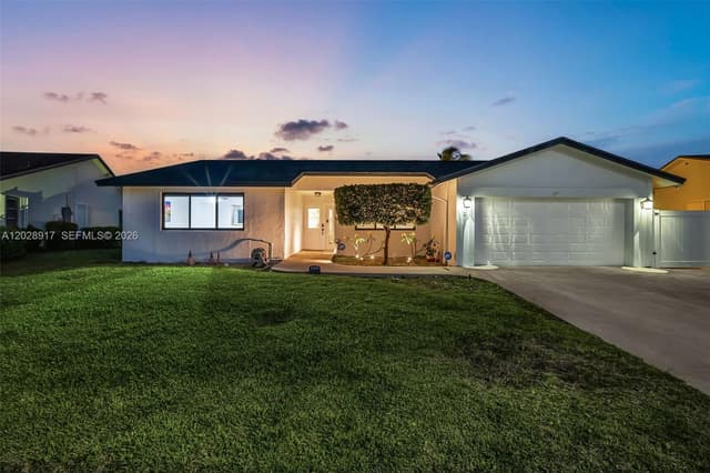 1310 SW 26th Ave, Deerfield Beach FL 33442 - Deerfield Beach, FL - Photo 3