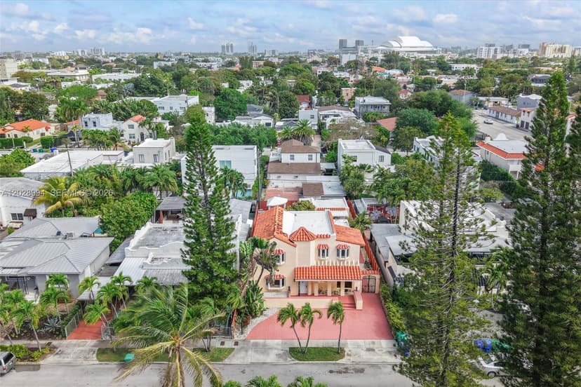 1727 SW 11th Ter, Miami FL 33135