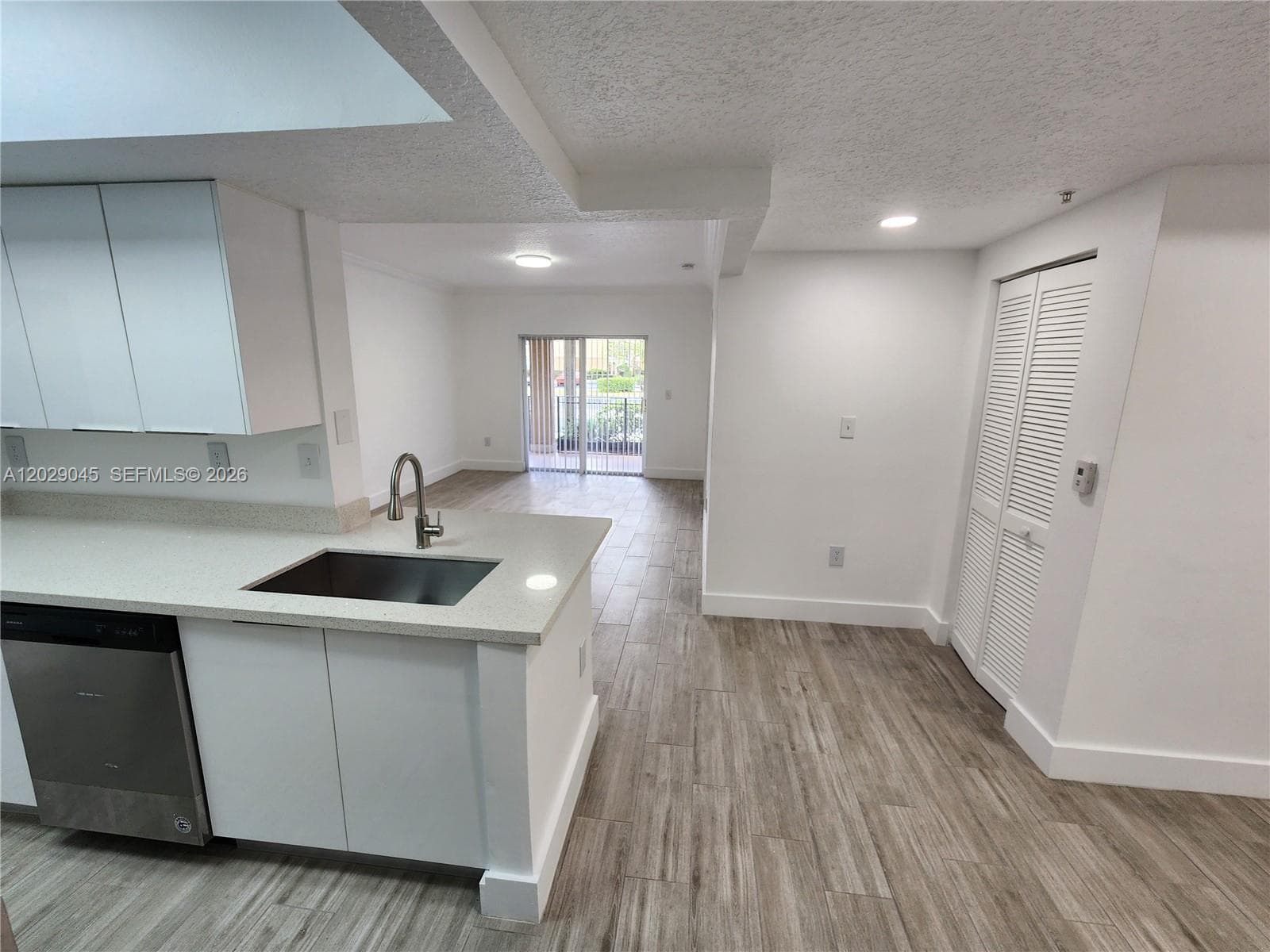 215 SW 117th Ter # 14101, Pembroke Pines FL 33025