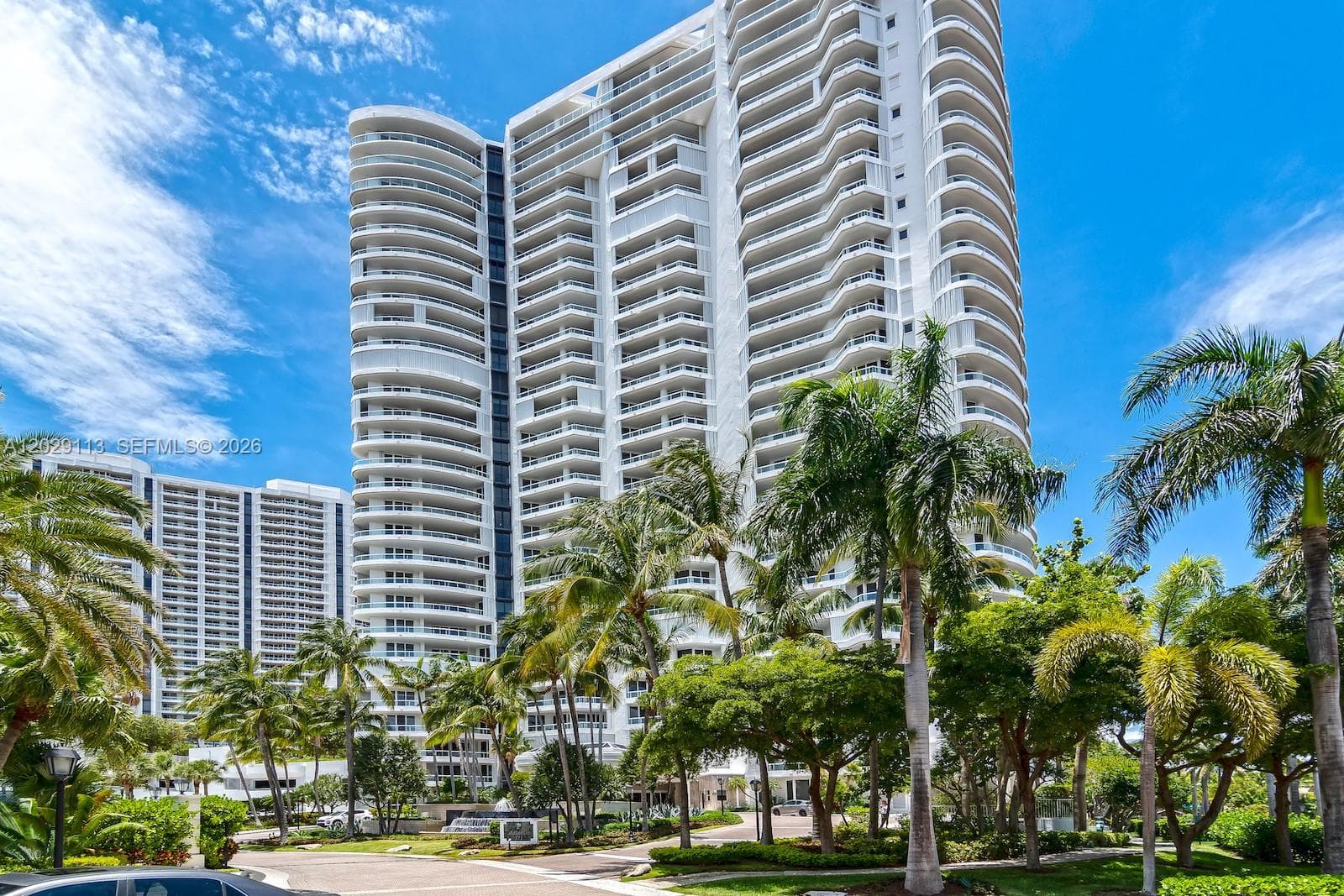 21050 NE 38th Ave # 305, Aventura FL 33180 - Aventura, FL - Photo 1