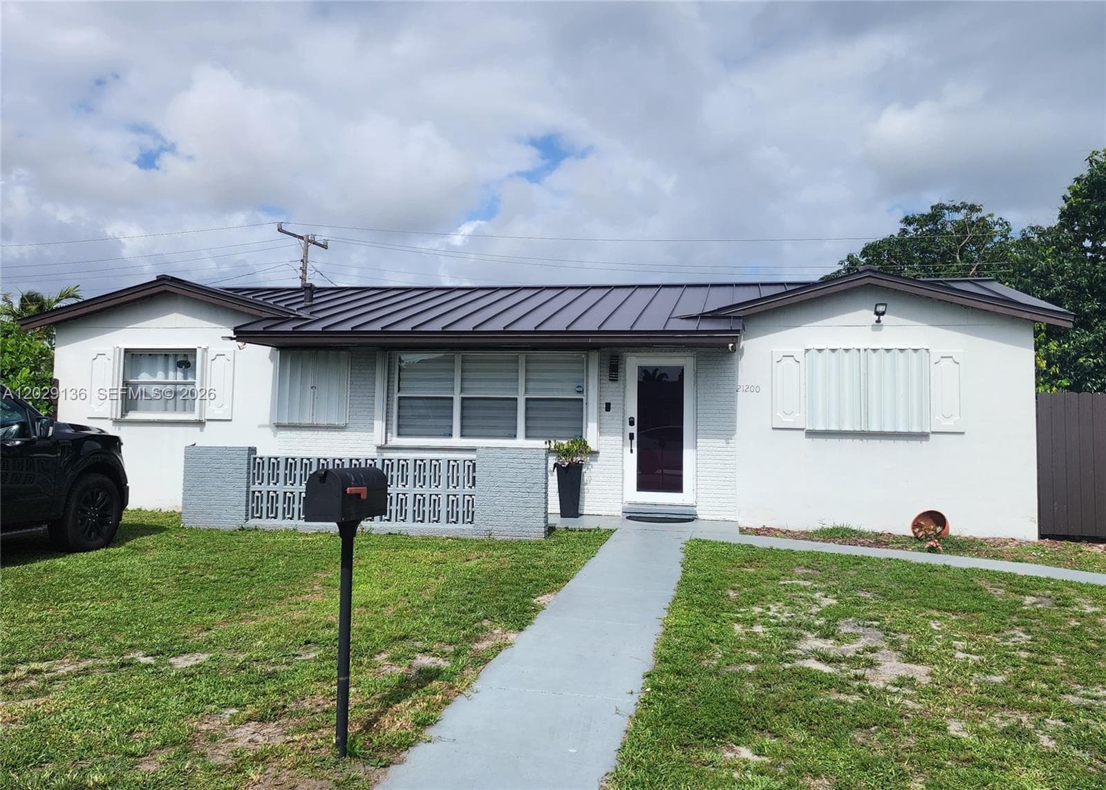 21200 NW 29th Ave, Miami Gardens FL 33056