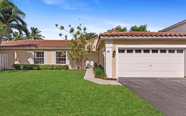 9532 NW 9th Court, Plantation FL 33324 - Plantation, FL - Photo 2