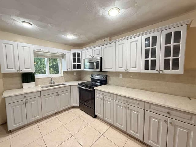 2210 Taylor Street # 207, Hollywood FL 33020 - Hollywood, FL - Photo 6