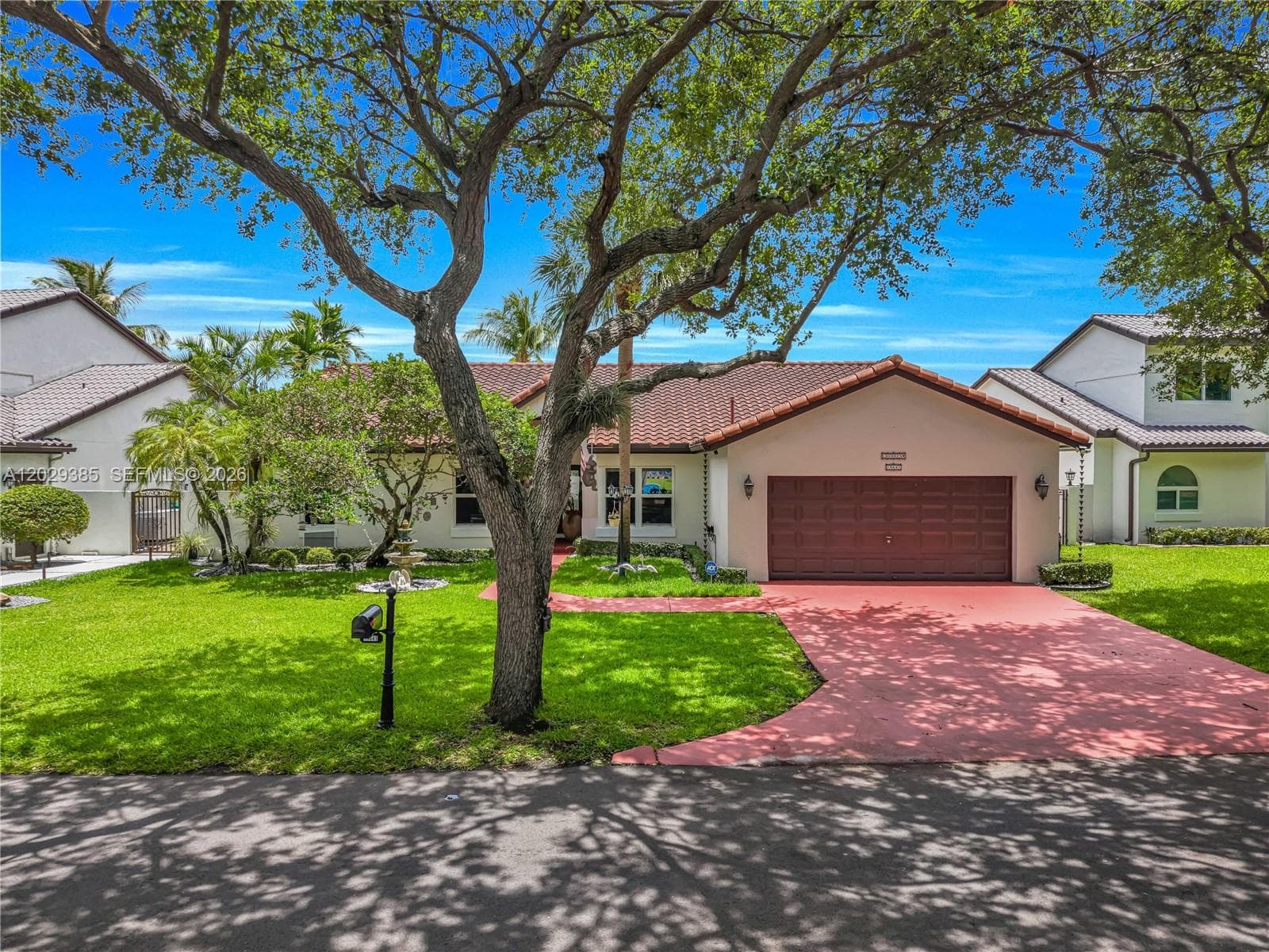 19641 NW 88th Ave, Hialeah FL 33018