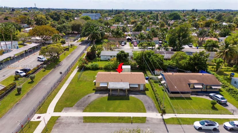 6200 SW 18th St, North Lauderdale FL 33068