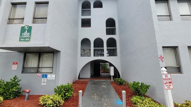 1950 N Congress Avenue # 206, West Palm Beach FL 33401 - West Palm Beach, FL - Photo 2