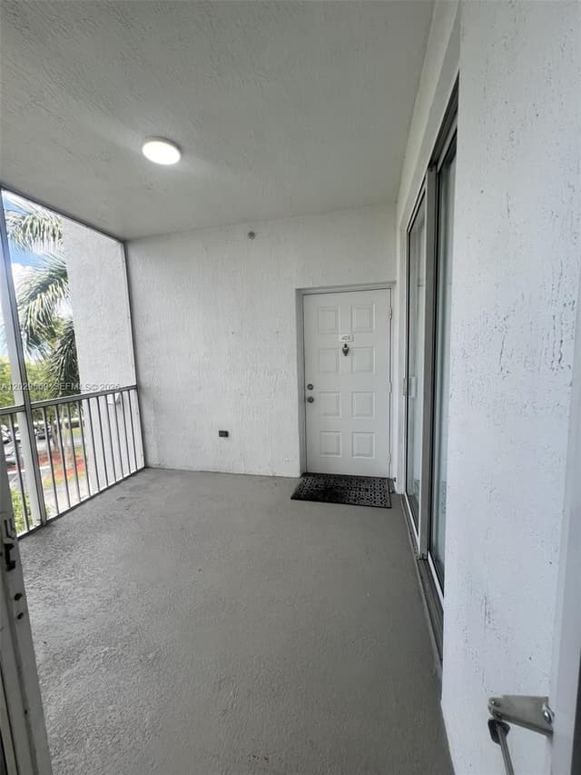 10750 NW 66th St # 401, Doral FL 33178 - Doral, FL - Photo 4