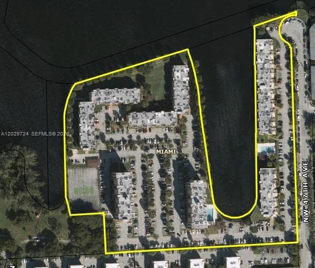 4801 NW 7th St # 16, Miami FL 33126