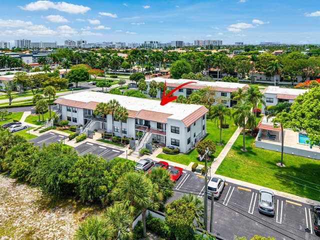 3220 Frederick Boulevard # 49u, Delray Beach FL 33483 - Delray Beach, FL - Photo 2