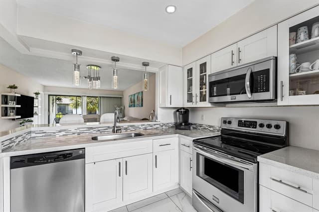 3220 Frederick Boulevard # 49u, Delray Beach FL 33483 - Delray Beach, FL - Photo 6