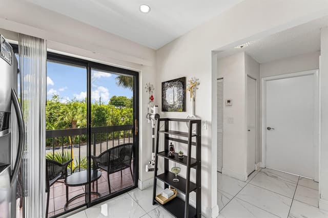 3220 Frederick Boulevard # 49u, Delray Beach FL 33483 - Delray Beach, FL - Photo 5