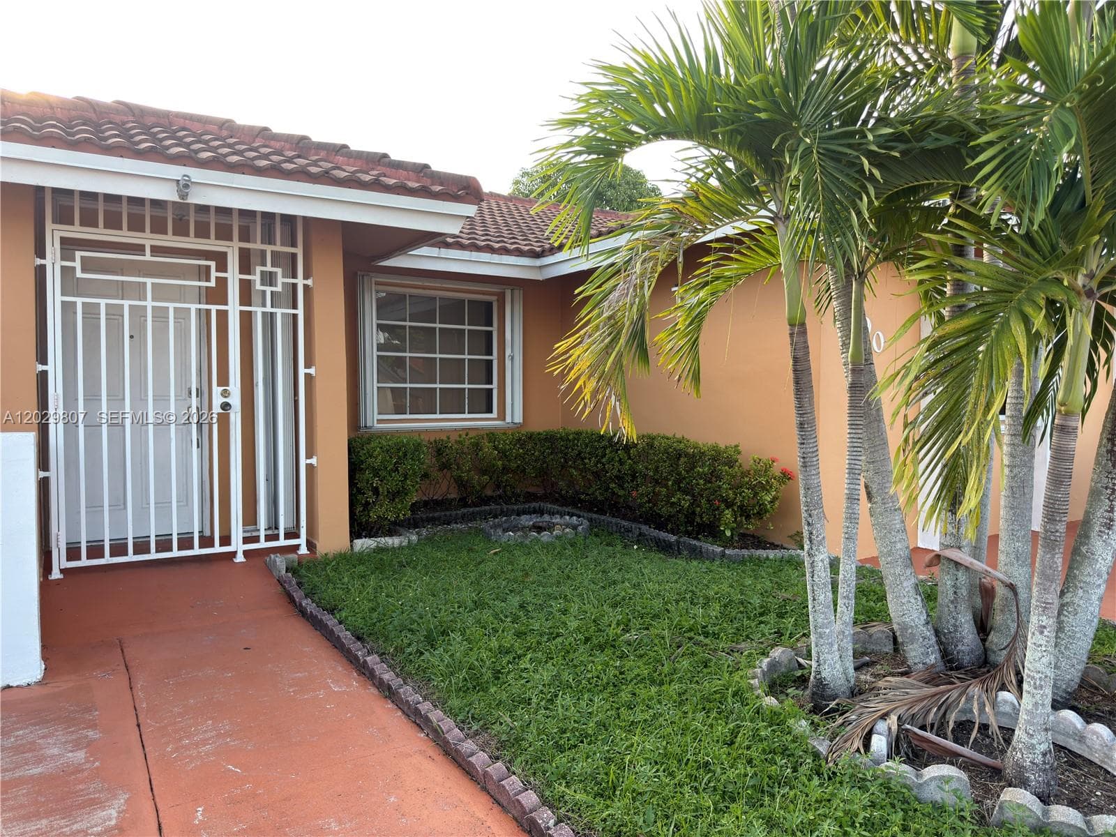 5890 SW 147th Ct, Miami FL 33193