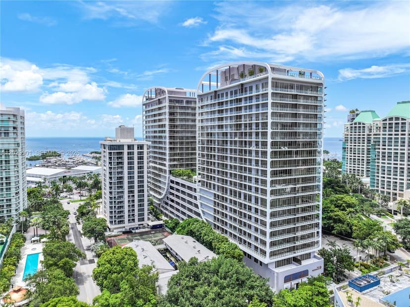 2678 Tigertail Ave # 911, Miami FL 33133