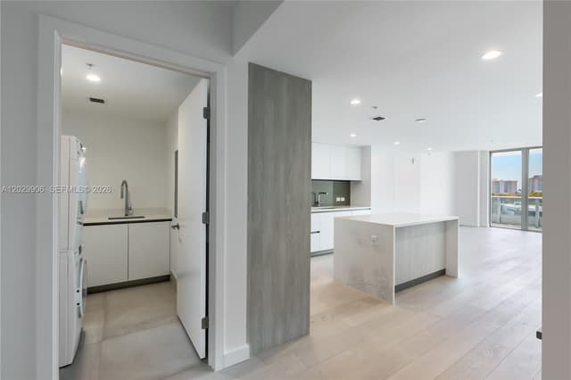 9201 E Bay Harbor Dr # 603, Bay Harbor Islands FL 33154 - Bay Harbor Islands, FL - Photo 6