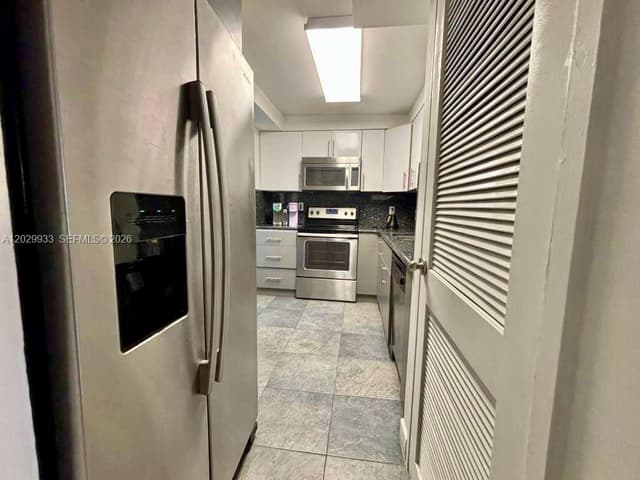 301 Golden Isles Dr # 406, Hallandale Beach FL 33009 - Hallandale Beach, FL - Photo 6