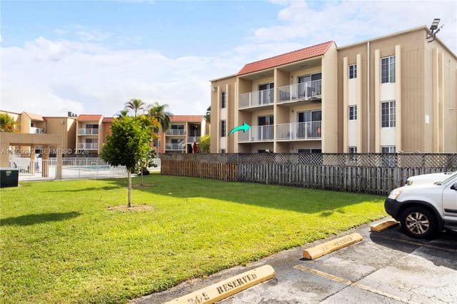5201 Geneva Way # 211, Doral FL 33166 - Doral, FL - Photo 4