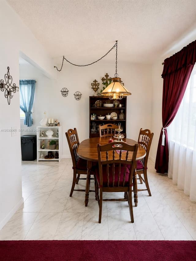 13500 SW 1st St # 114U, Pembroke Pines FL 33027 - Pembroke Pines, FL - Photo 5