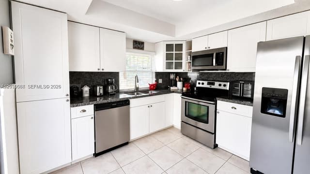 14510 SW 142nd Ct Cir S, Miami FL 33186 - Miami, FL - Photo 3