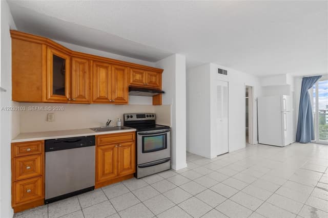 1750 James Ave # 9C, Miami Beach FL 33139 - Miami Beach, FL - Photo 4