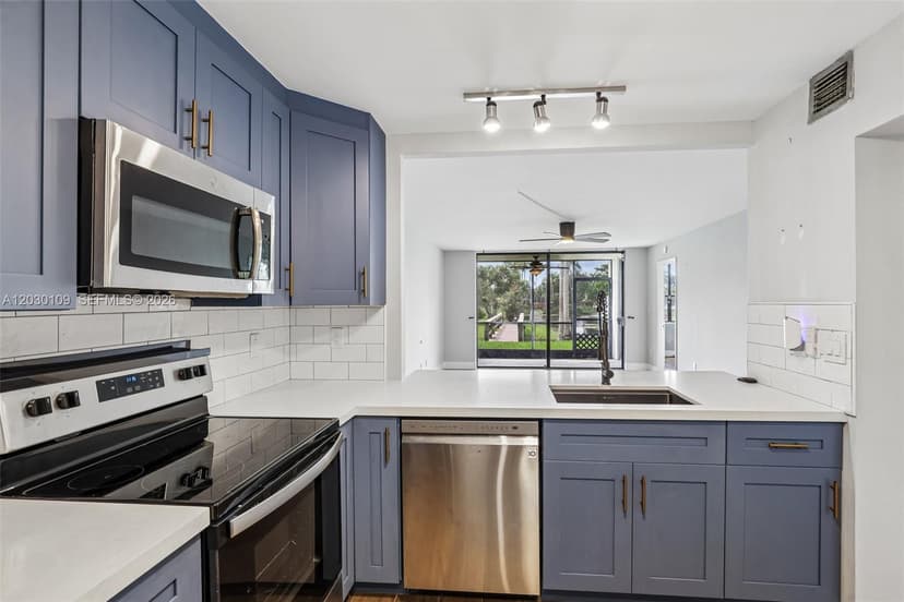 100 NW 76th Ave # 2, Plantation FL 33324