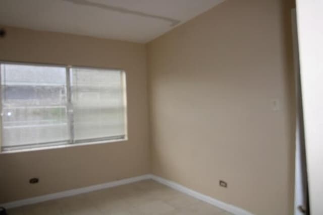 1417 W 32nd Street, Riviera Beach FL 33404 - Riviera Beach, FL - Photo 6