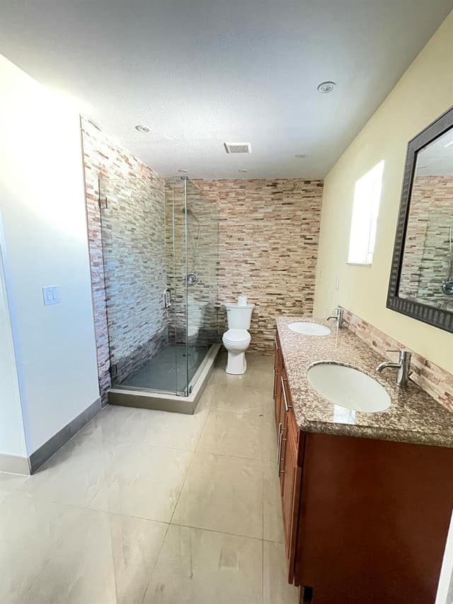 255 Foresteria Drive, Lake Park FL 33403 - Lake Park, FL - Photo 7