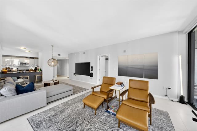 1010 Brickell Ave # 2905, Miami FL 33131 - Miami, FL - Photo 4