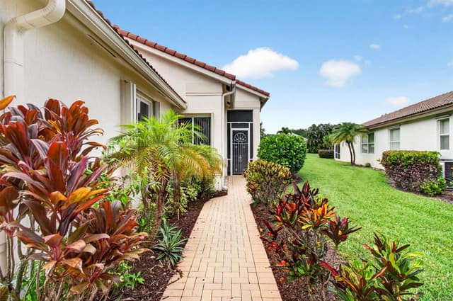 2752 Clipper Circle, West Palm Beach FL 33411 - West Palm Beach, FL - Photo 5